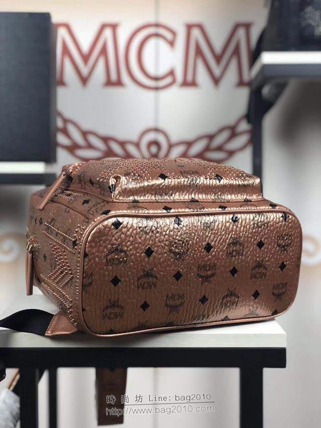 MCM雙肩背包 原單 5927小號 Gunta“M”字形鉚釘背包 金屬鉚釘 MCM女背包  mdmc1135